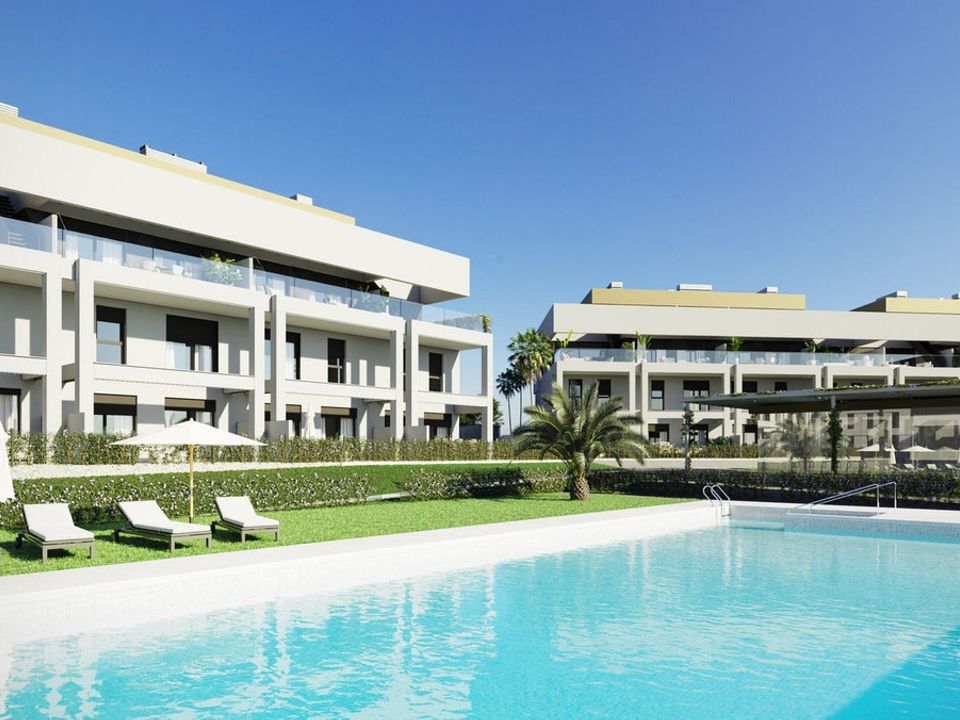 Lejlighed i Estepona, Malaga - foto 2