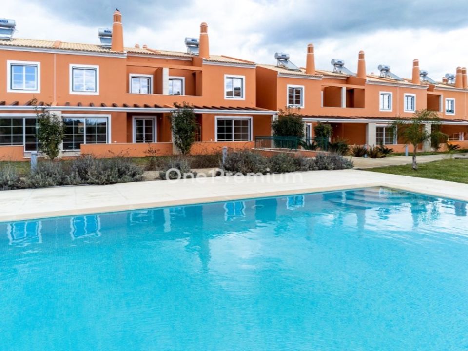 Villa i Alcantarilha, Faro - foto 1