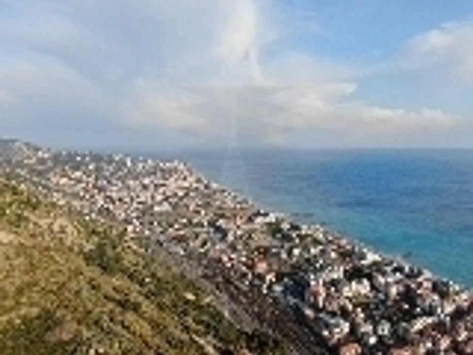 Villa i Ventimiglia, Imperia - foto 1