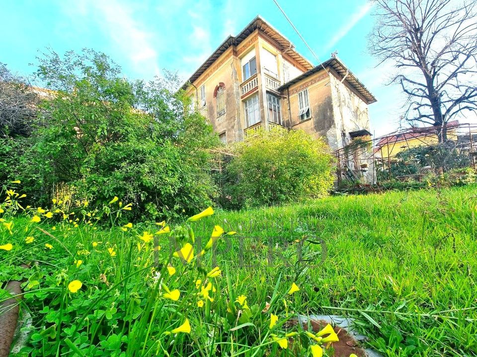 Villa a Ventimiglia, Imperia - foto 1