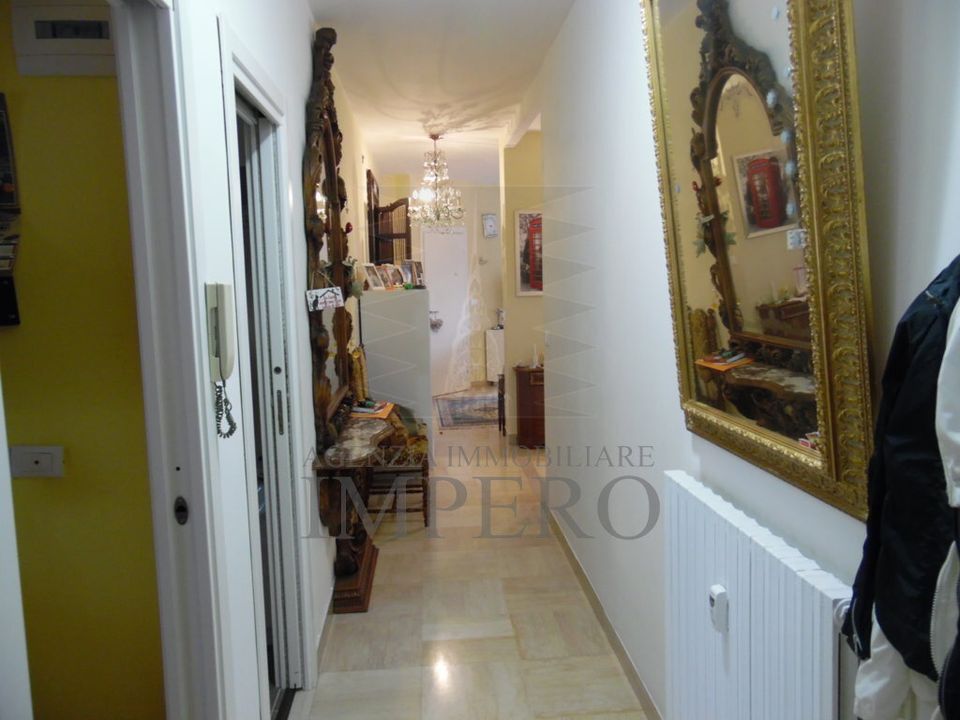 Lejlighed i Ventimiglia, Imperia - foto 4