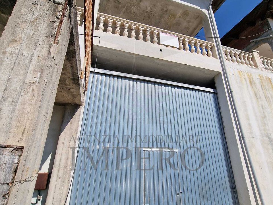 Erhvervsejendom i Ventimiglia, Imperia - foto 1