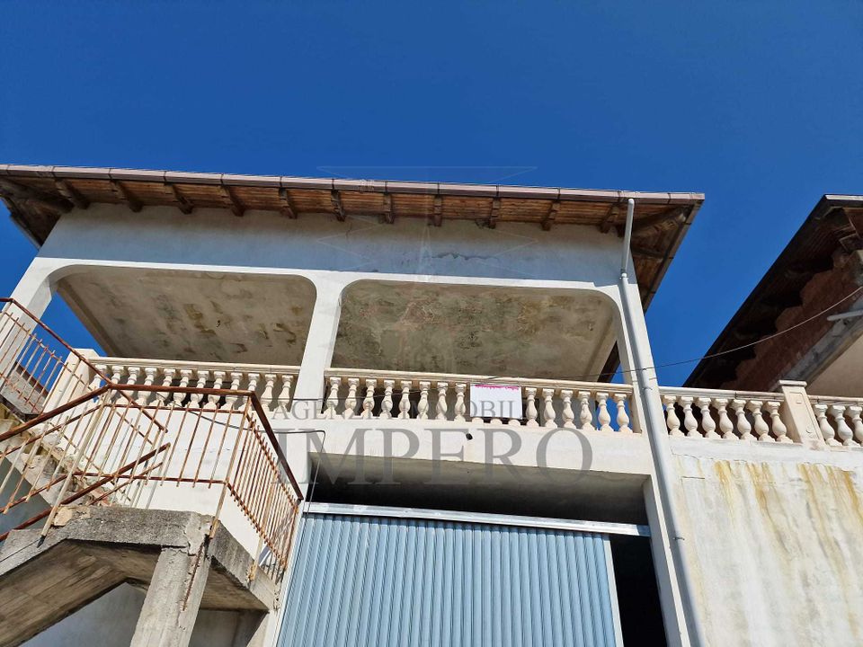Erhvervsejendom i Ventimiglia, Imperia - foto 2