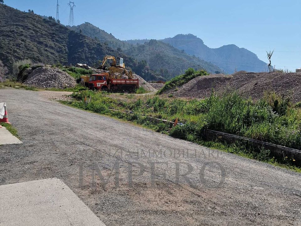 Erhvervsejendom i Ventimiglia, Imperia - foto 3