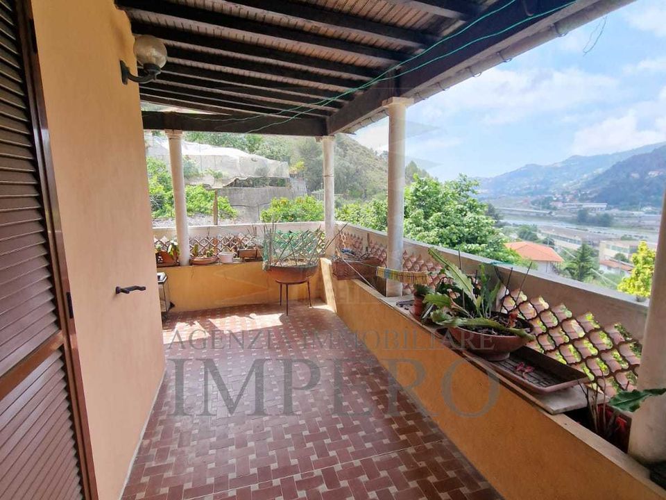 Villa a Ventimiglia, Imperia - foto 3