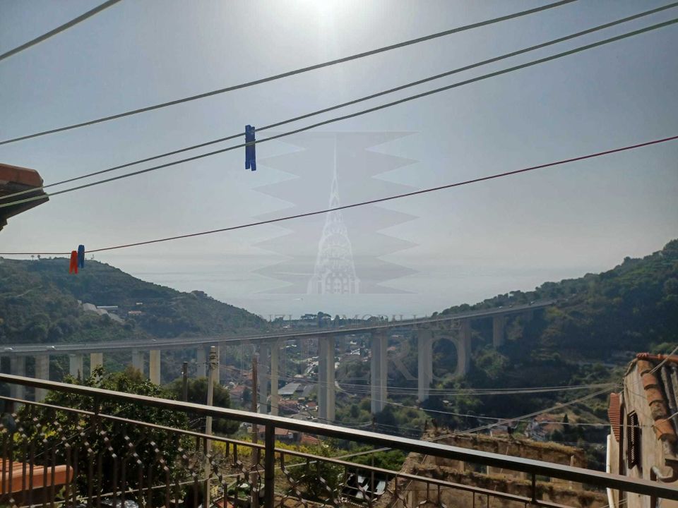Byhus i Ventimiglia, Imperia - foto 1