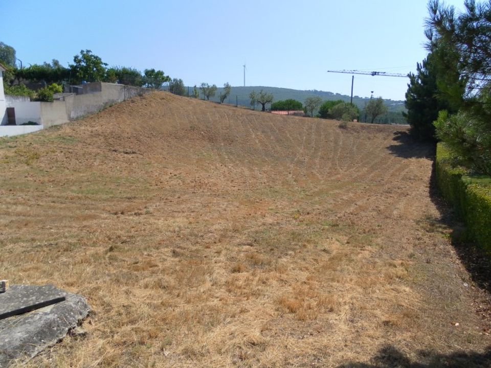 Helårsgrund i Leiria, Leiria - foto 1