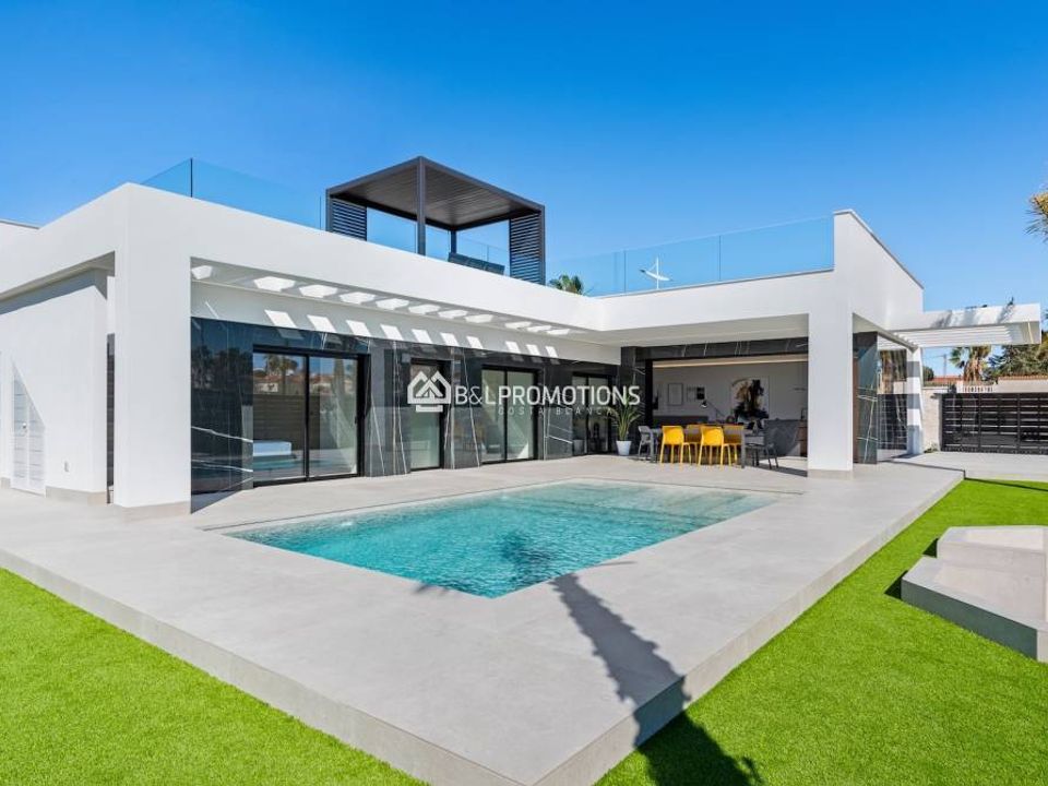 Villa i Alicante, Alicante - foto 1