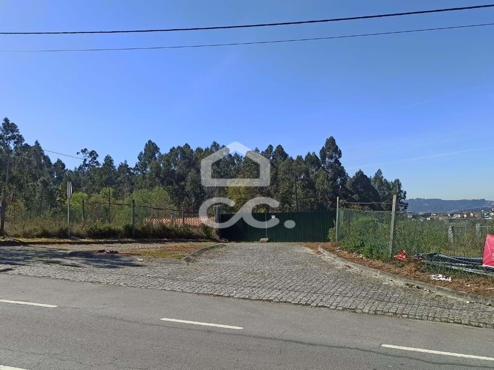 Helårsgrund i Fafe, Braga - foto 1