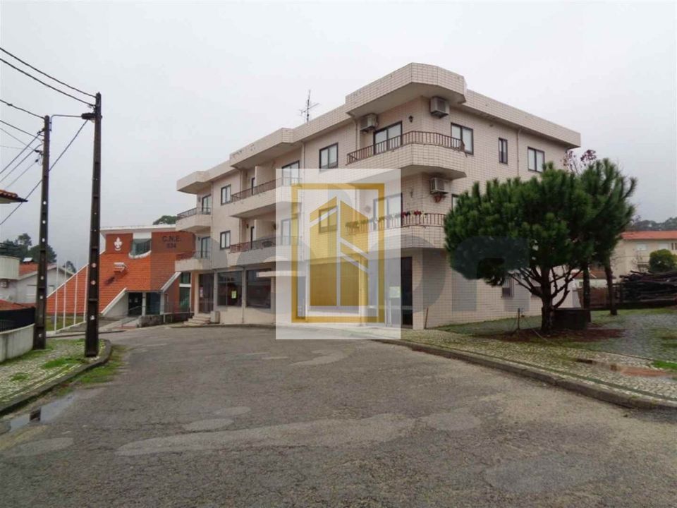 Erhvervsejendom i Oliveira de Azemeis, Aveiro - foto 4
