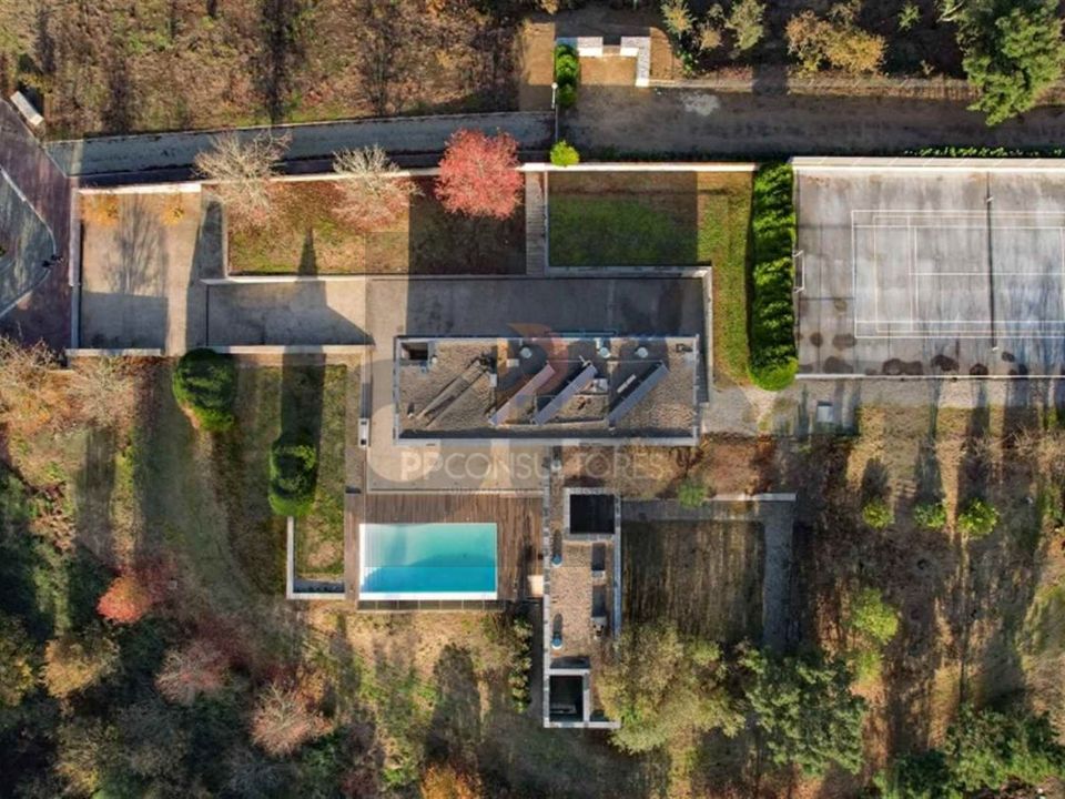 Villa i Oliveira de Azemeis, Aveiro - foto 1