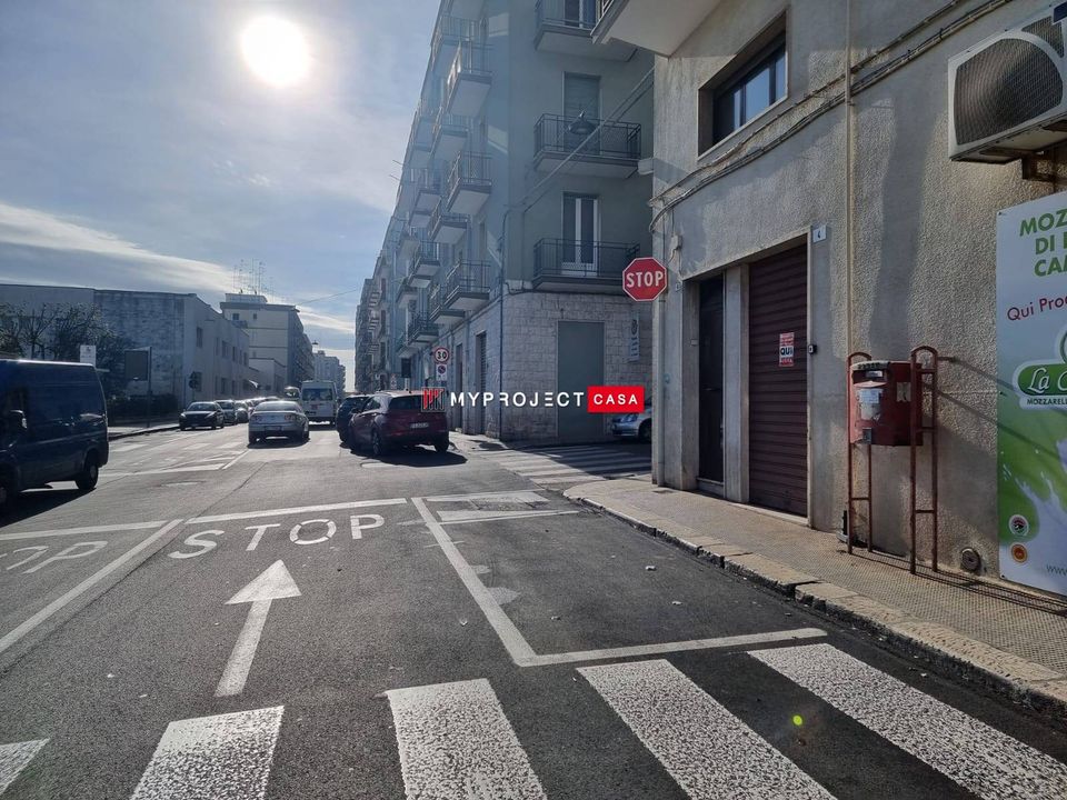 Erhvervsejendom i Martina Franca, Taranto - foto 3