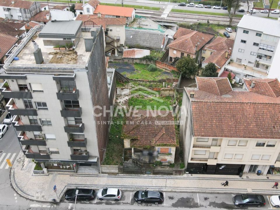 Helårsgrund i Sao Joao da Madeira, Aveiro - foto 1