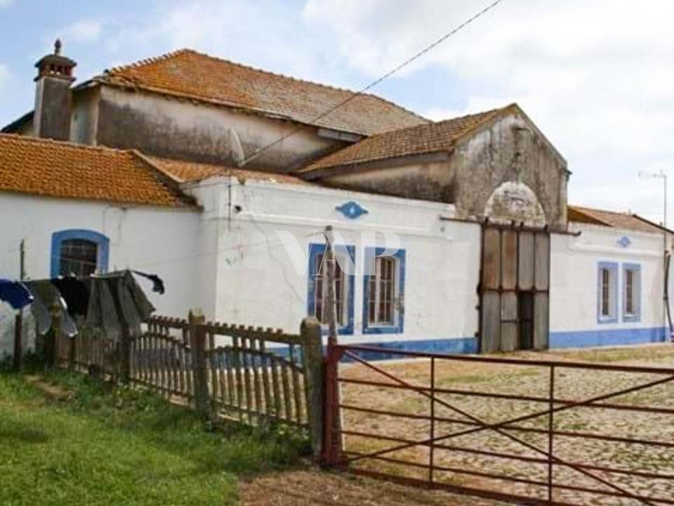 Ruinere i Viana do Alentejo, Evora - foto 1