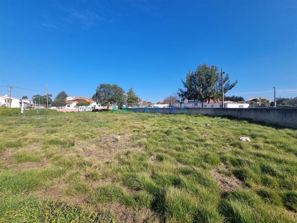 Helårsgrund i Porto de Mos, Leiria - foto 1