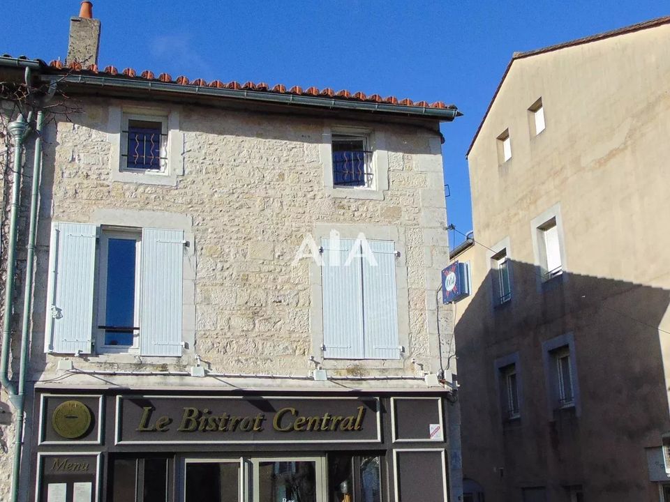 Lejlighed i Ruffec, Charente - foto 1