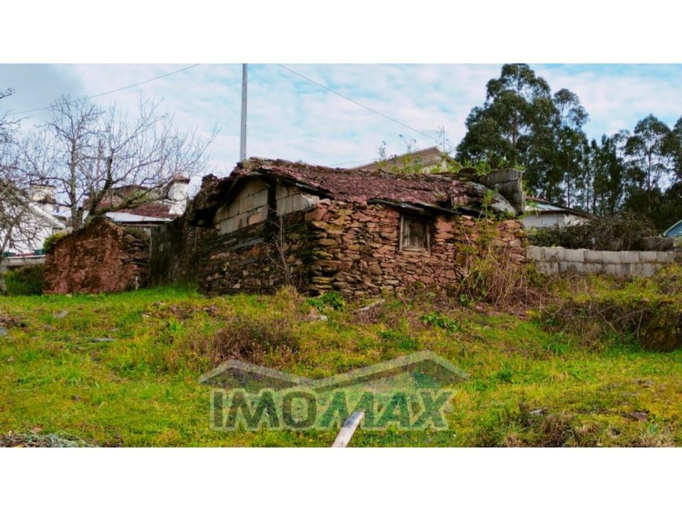 Helårsgrund i Penafiel, Porto - foto 1