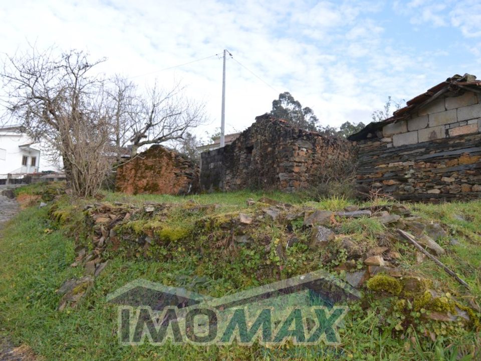 Helårsgrund i Penafiel, Porto - foto 3