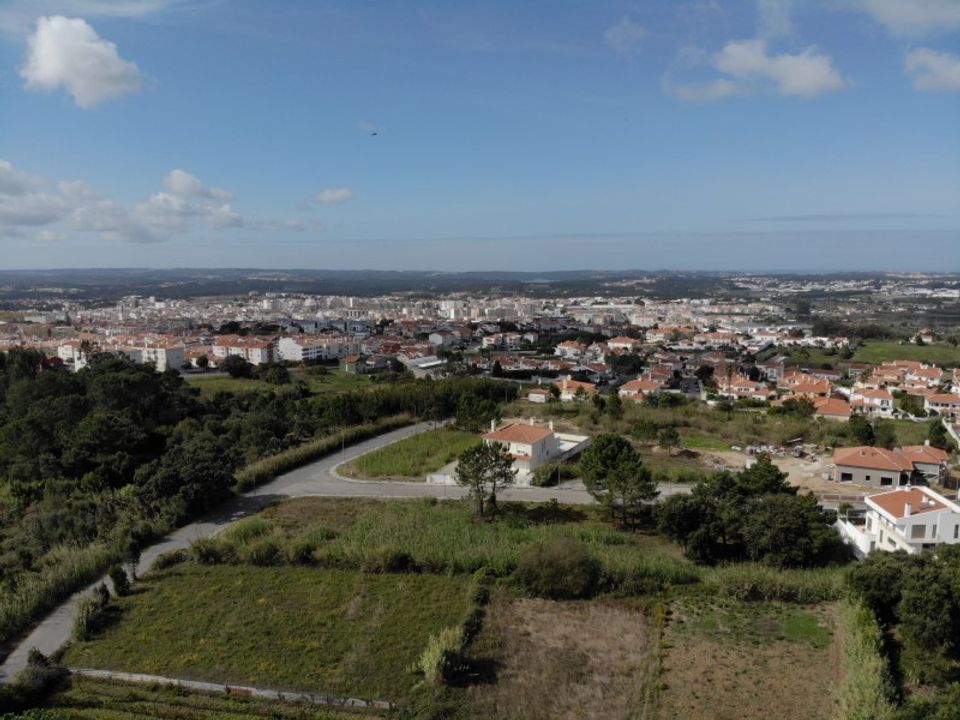 Helårsgrund i Caldas da Rainha, Leiria - foto 1