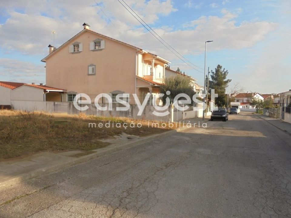 Helårsgrund i Entroncamento, Santarem - foto 3
