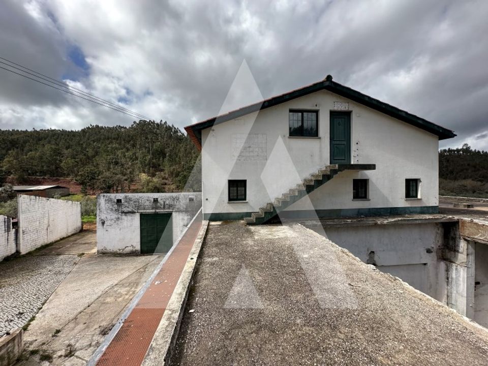 Erhvervsejendom i Alvaiazere, Leiria - foto 1