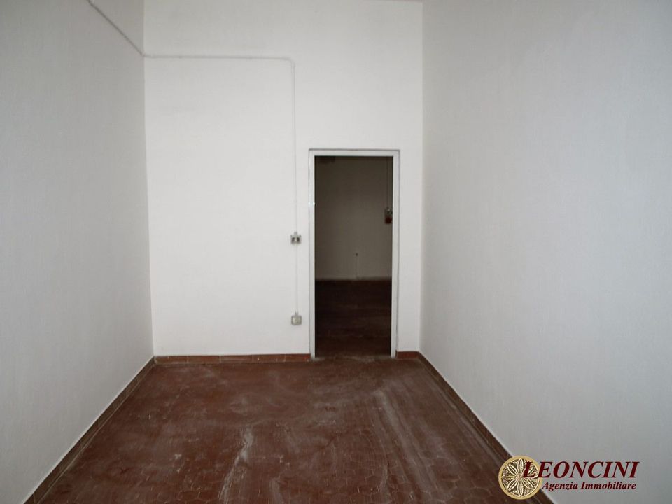 Erhvervsejendom i Villafranca in Lunigiana, Massa and Carrara - foto 2