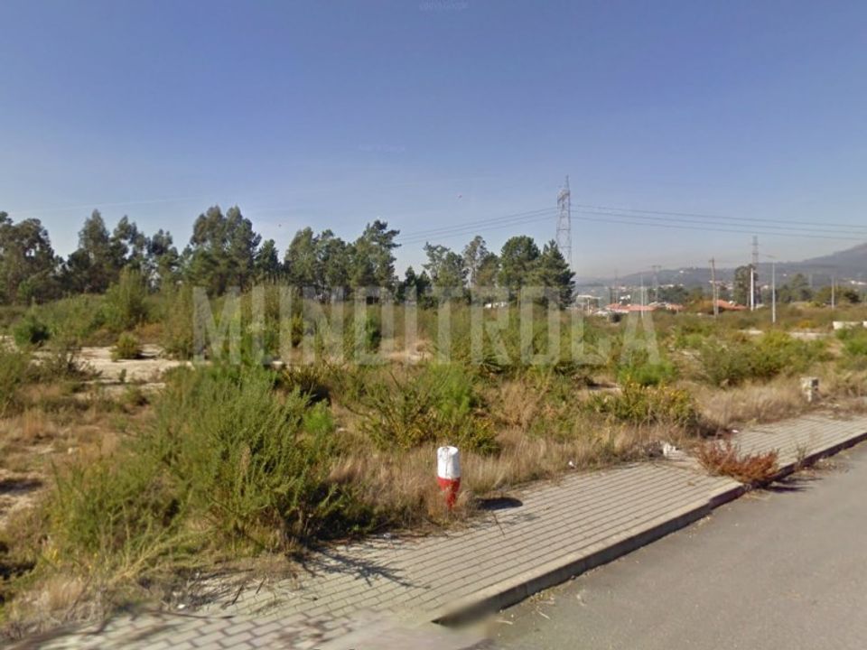 Erhvervsejendom i Povoa de Lanhoso, Braga - foto 1