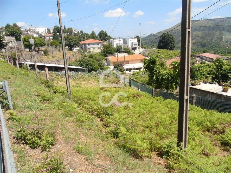 Helårsgrund i Guimaraes, Braga - foto 2