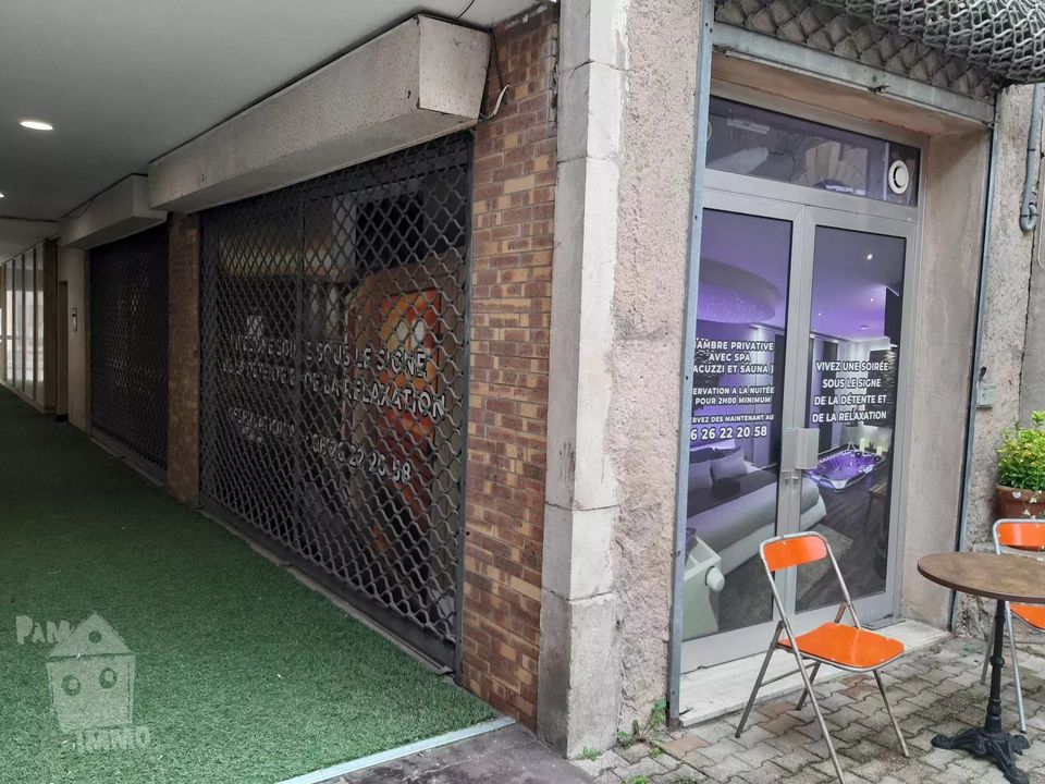 Propiedad comercial en Pont-à-Mousson, Meurthe-et-Moselle - foto 1