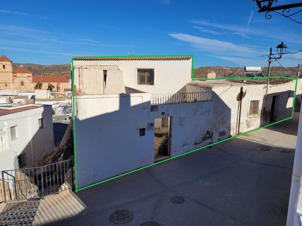 Casa unifamiliar a Lucainena De Las Torres, Almeria - foto 1
