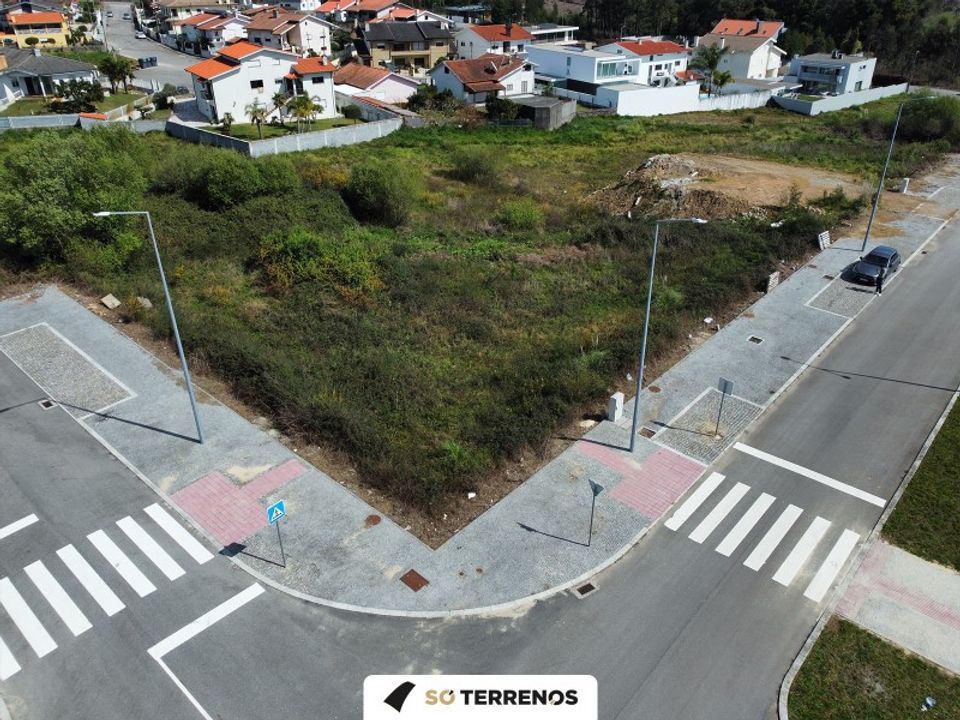 Helårsgrund i Santa Maria da Feira, Aveiro - foto 4