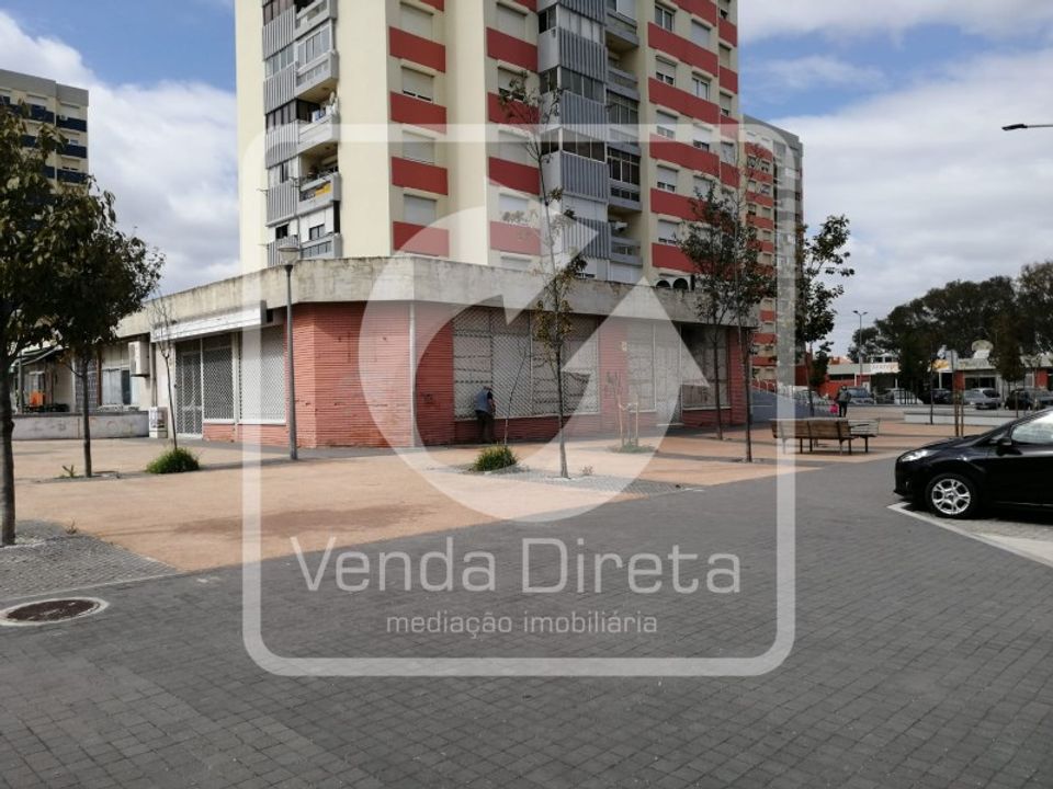 Erhvervsejendom i Barreiro, Setubal - foto 2