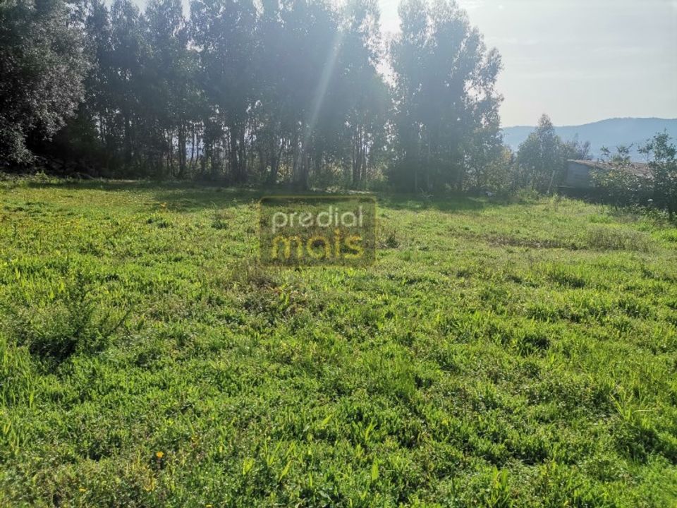 Helårsgrund i Vila Nova de Famalicao, Braga - foto 1
