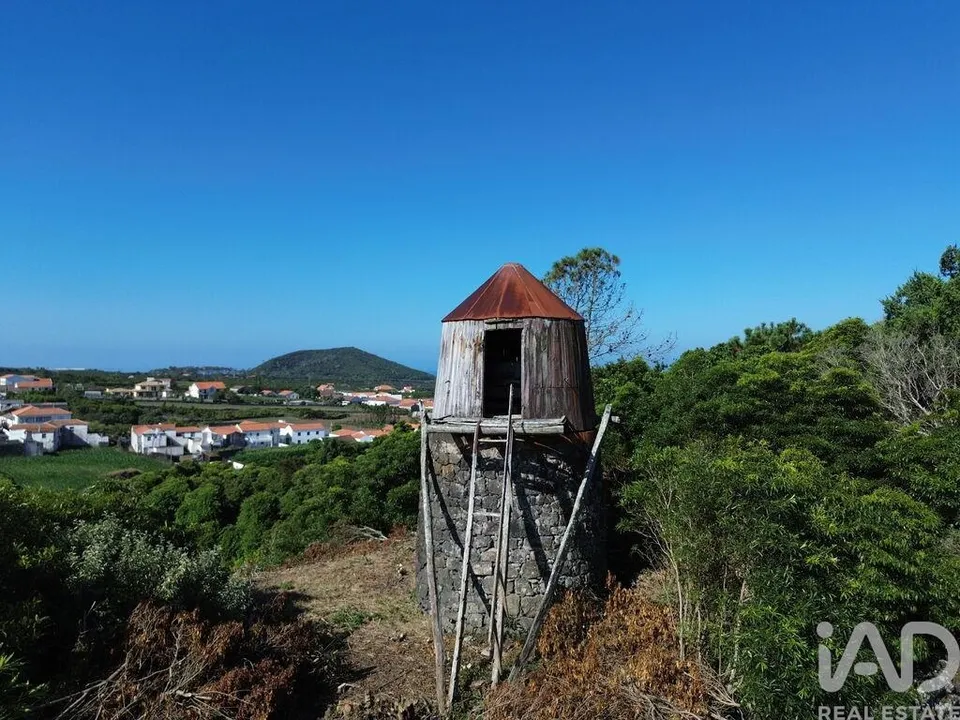 Byhus i Madalena, Pico - foto 1