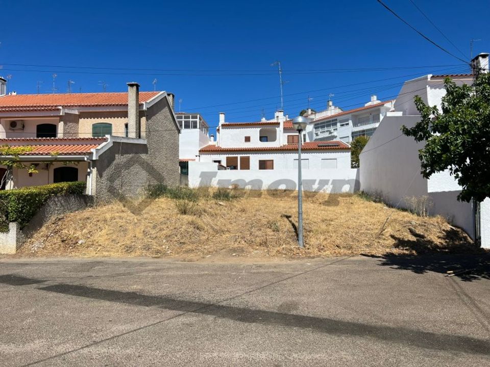 Helårsgrund i Elvas, Portalegre - foto 1