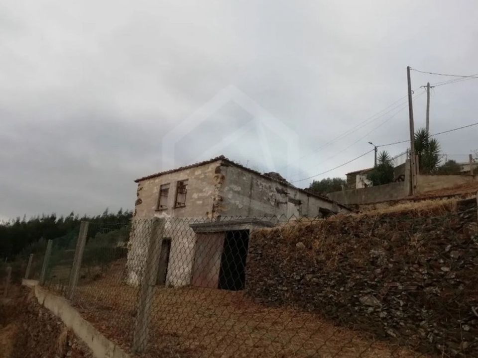 Helårsgrund i Castelo de Paiva, Aveiro - foto 5