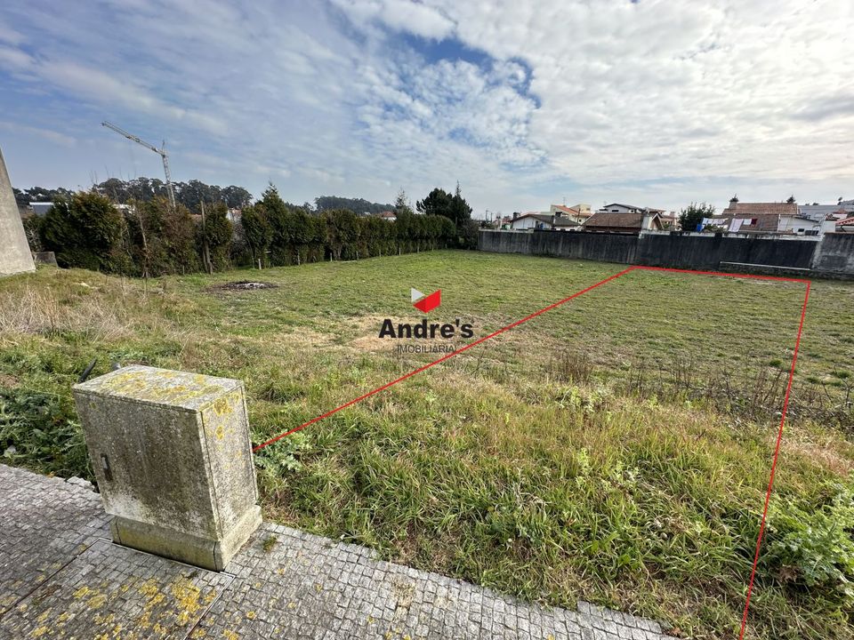 Helårsgrund i Maia, Porto - foto 1