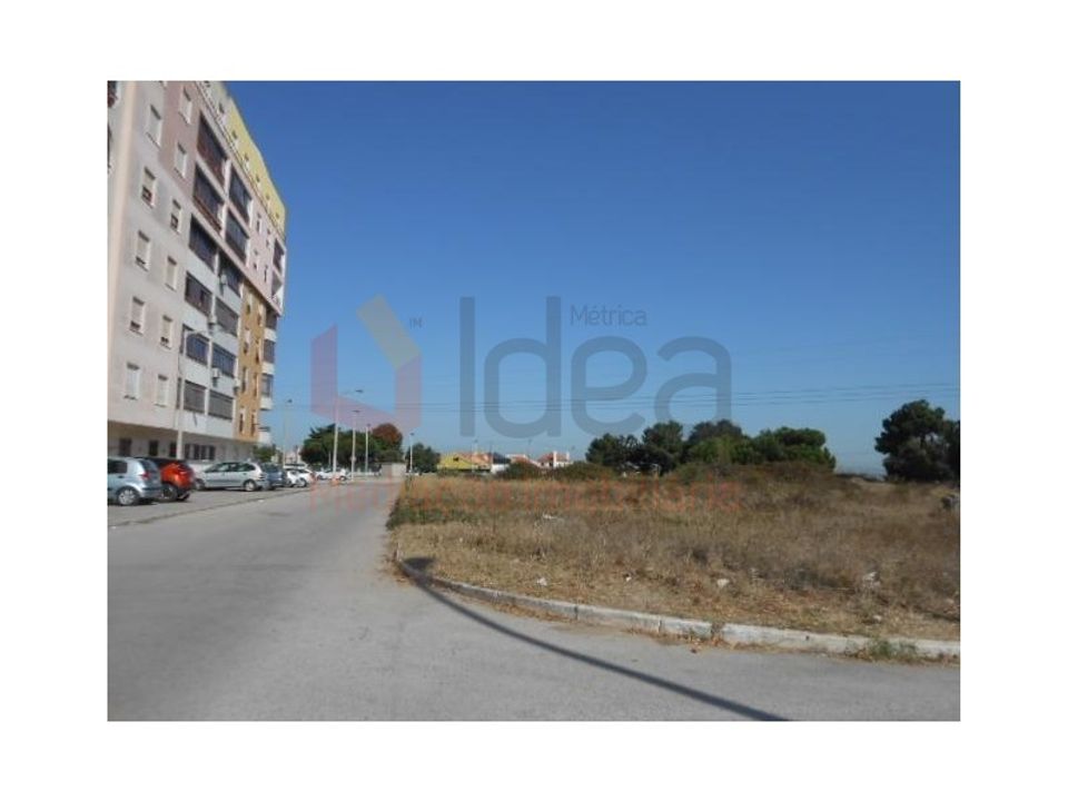 Helårsgrund i Barreiro, Setubal - foto 1