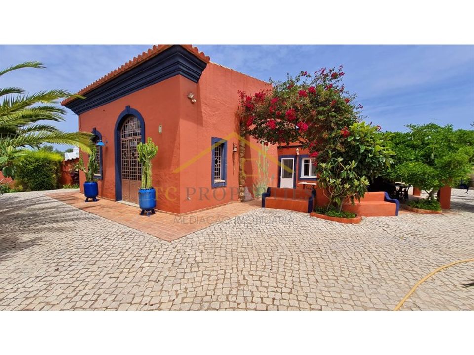 Landejendom i Quelfes, Faro - foto 5