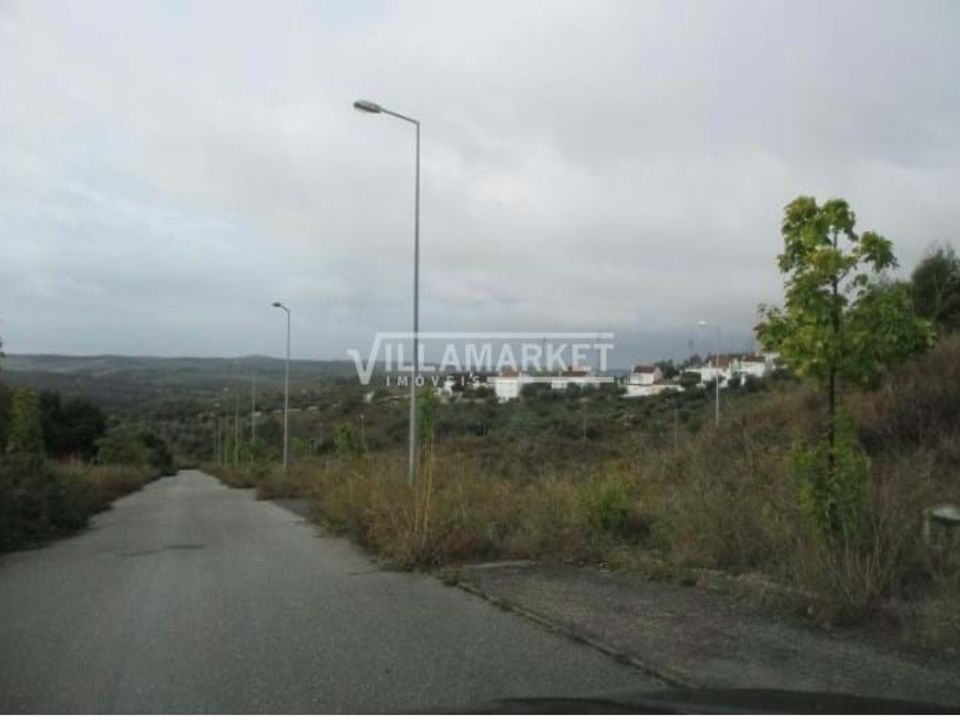 Helårsgrund i Abrantes, Santarem - foto 1