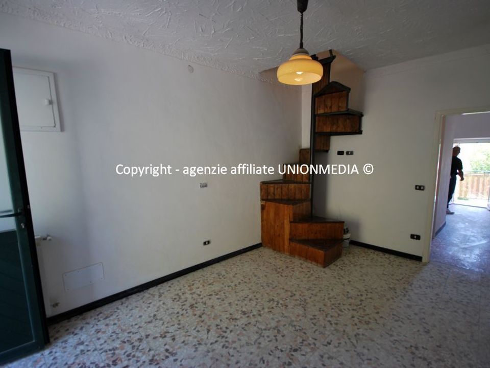 Byhus i Fosdinovo, Massa and Carrara - foto 4