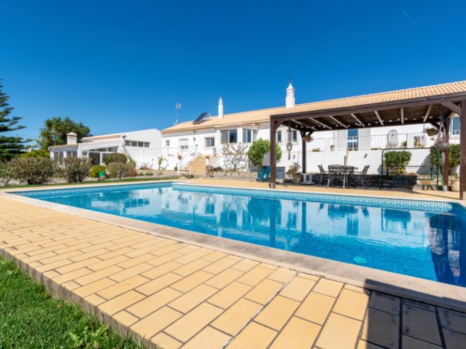 Villa i Sao Bras de Alportel, Faro - foto 1