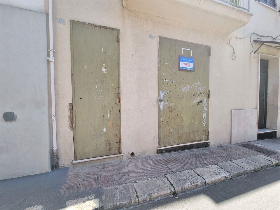 Erhvervsejendom i Grottaglie, Taranto - foto 2