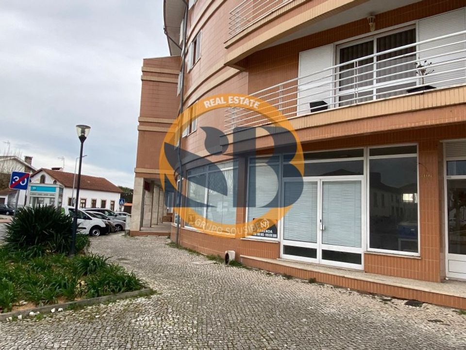 Erhvervsejendom i Ovar, Aveiro - foto 5