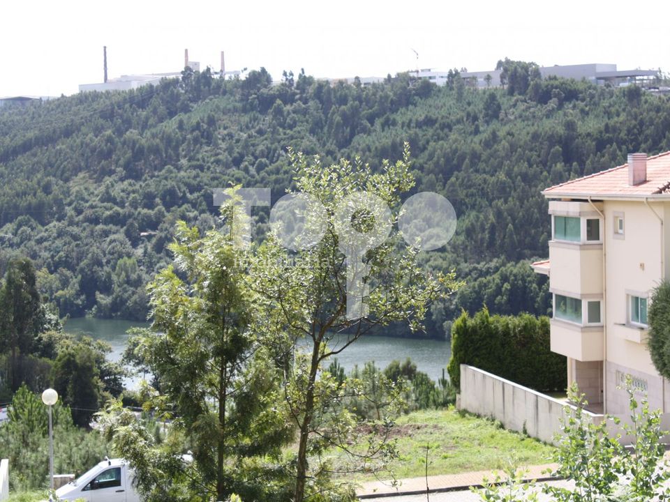 Helårsgrund i Gondomar, Porto - foto 2