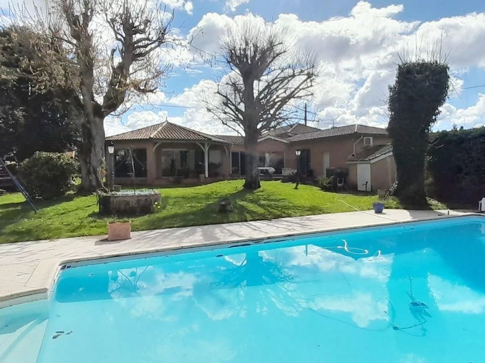 Villa a Villeneuve-sur-Lot, Lot-et-Garonne - foto 2