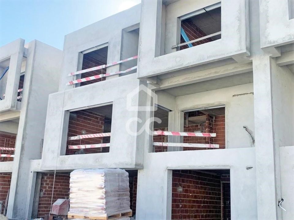 Stadthaus in Corroios, Setubal - Foto 1
