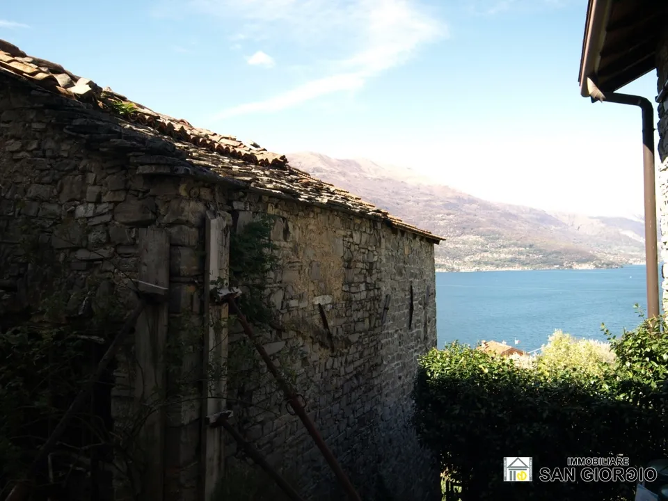 Herregård i Perledo, Lecco - bilde 1