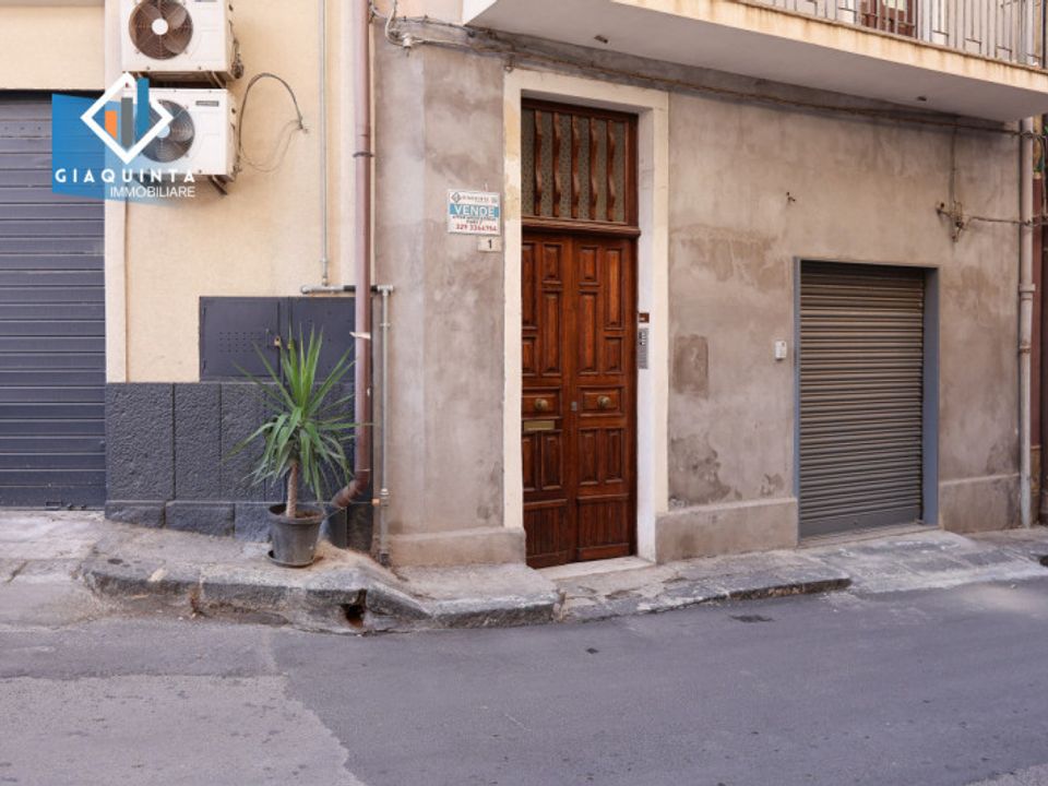 Lejlighed i Palagonia, Catania - foto 5