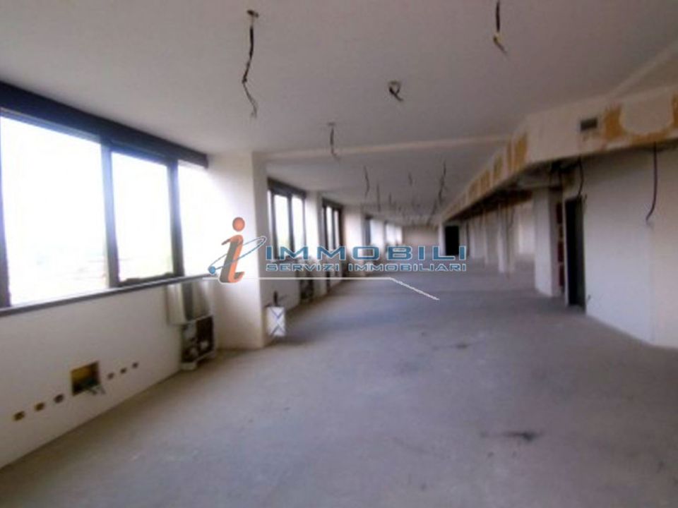 Erhvervsejendom i Sesto San Giovanni, Milan - foto 4